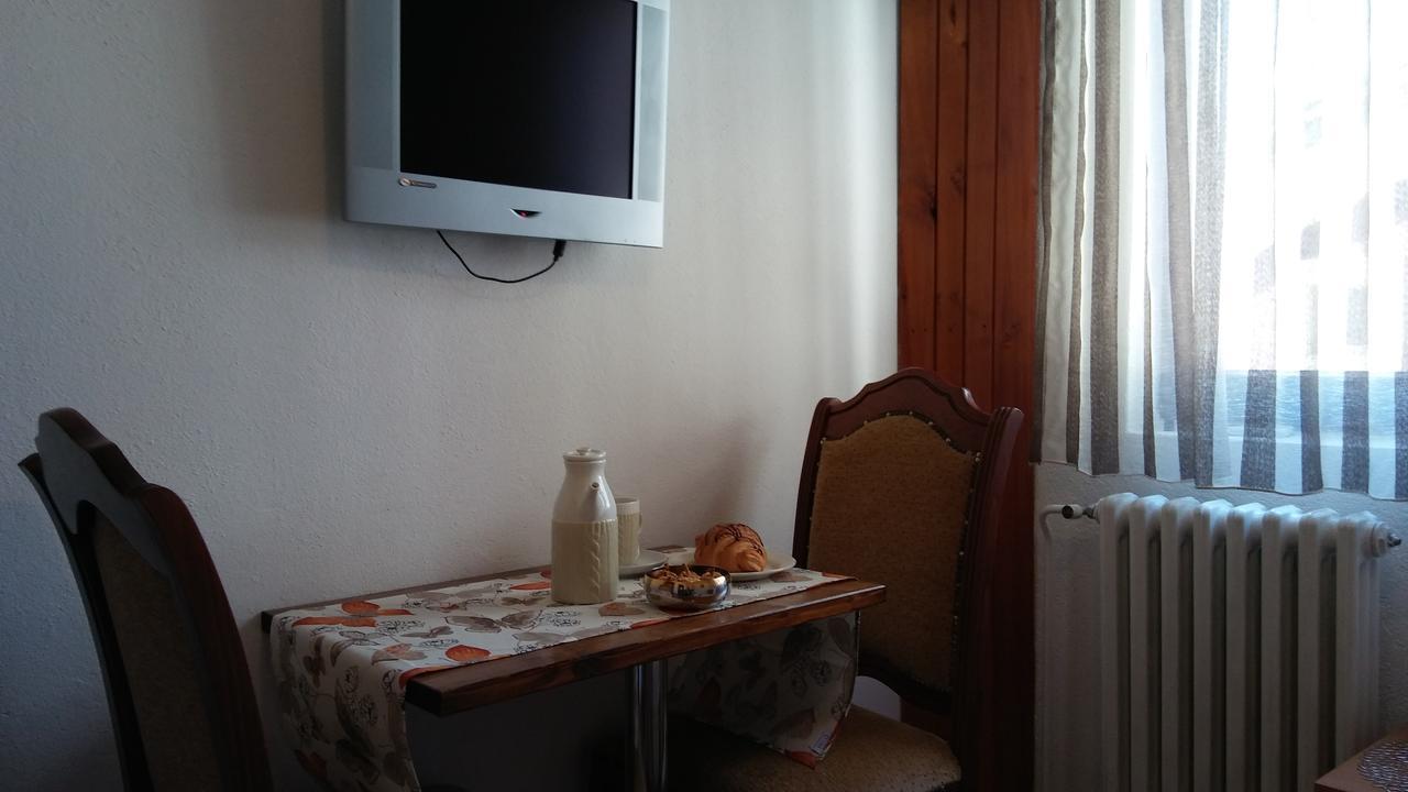 Guest House Villa Castio Petrovac Ngoại thất bức ảnh