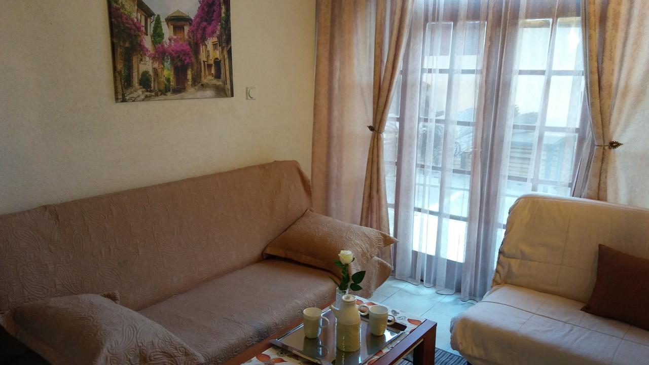 Guest House Villa Castio Petrovac Ngoại thất bức ảnh