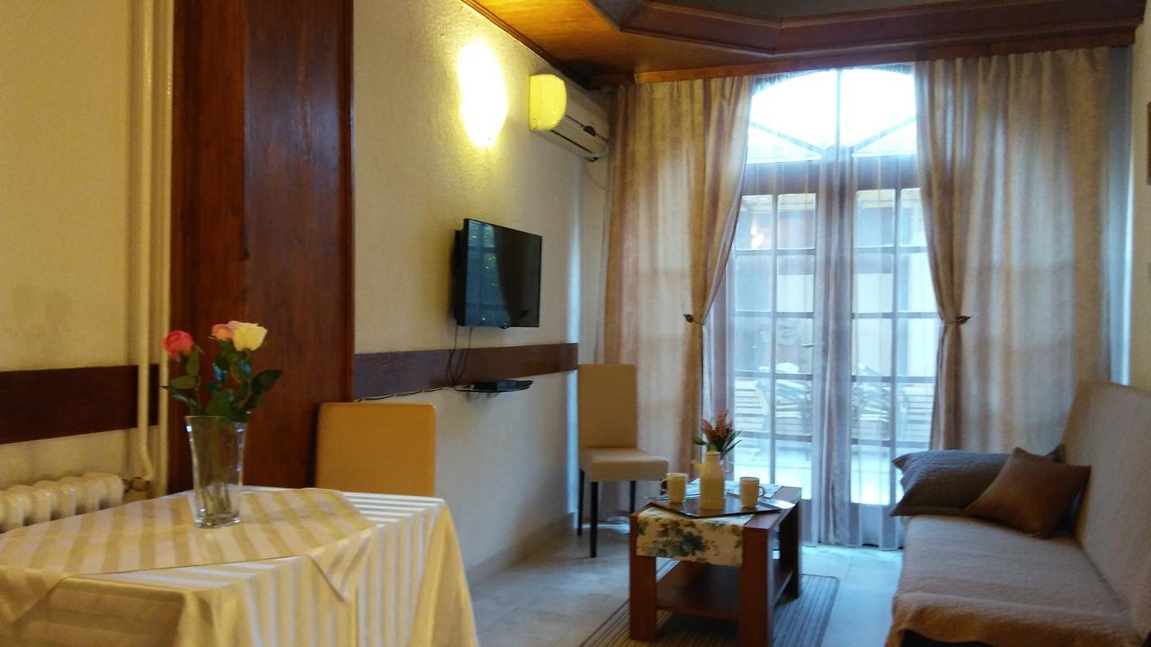 Guest House Villa Castio Petrovac Ngoại thất bức ảnh