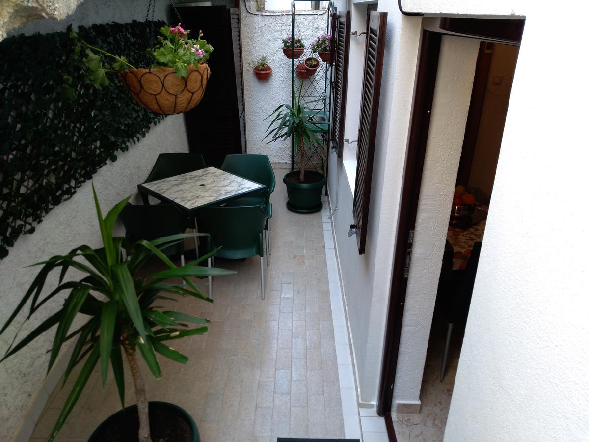 Guest House Villa Castio Petrovac Ngoại thất bức ảnh